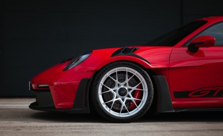 2023 Porsche 911 GT3 RS (Color: Guards Red) Wheel Wallpapers 450x275 (28)