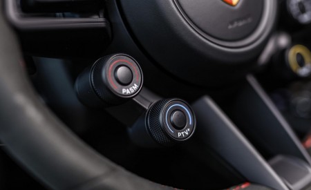 2023 Porsche 911 GT3 RS (Color: Ice Grey Metallic) Interior Steering Wheel Wallpapers 450x275 (83)