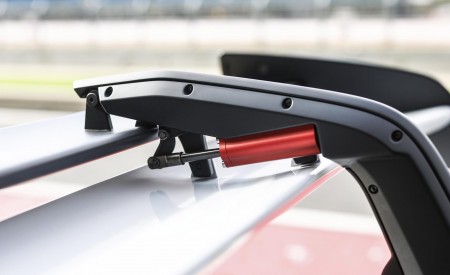 2023 Porsche 911 GT3 RS (Color: Ice Grey Metallic) Spoiler Wallpapers 450x275 (76)