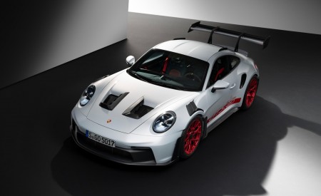 2023 Porsche 911 GT3 RS Front Three-Quarter Wallpapers 450x275 (122)