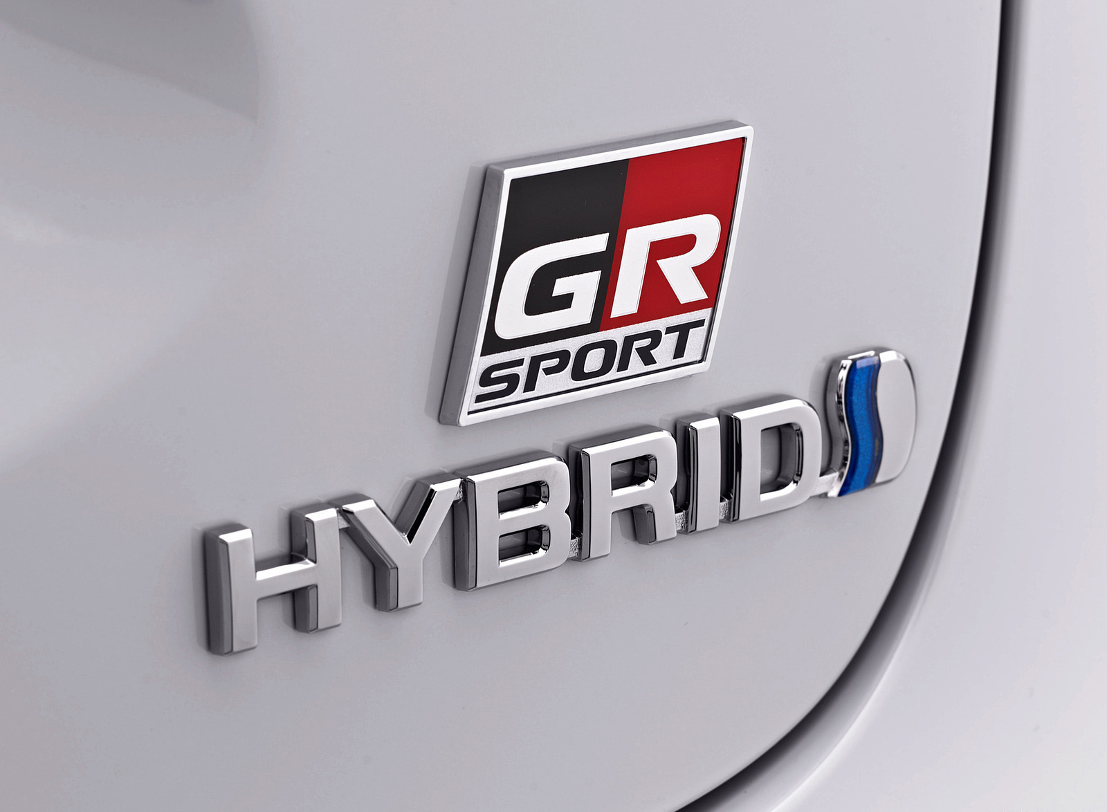 2023 Toyota Yaris Cross GR SPORT Badge Wallpapers  (13)