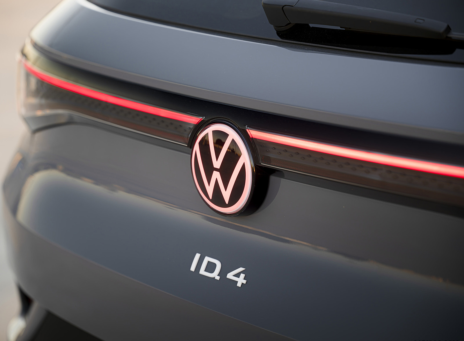 2023 Volkswagen ID.4 AWD Pros S Plus Badge Wallpapers #22 of 105