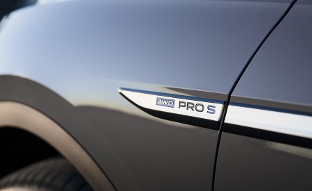 2023 Volkswagen ID.4 AWD Pros S Plus Detail Wallpapers 450x275 (85)