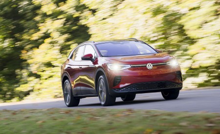 2023 Volkswagen ID.4 AWD Pros S Plus Front Three-Quarter Wallpapers 450x275 (50)