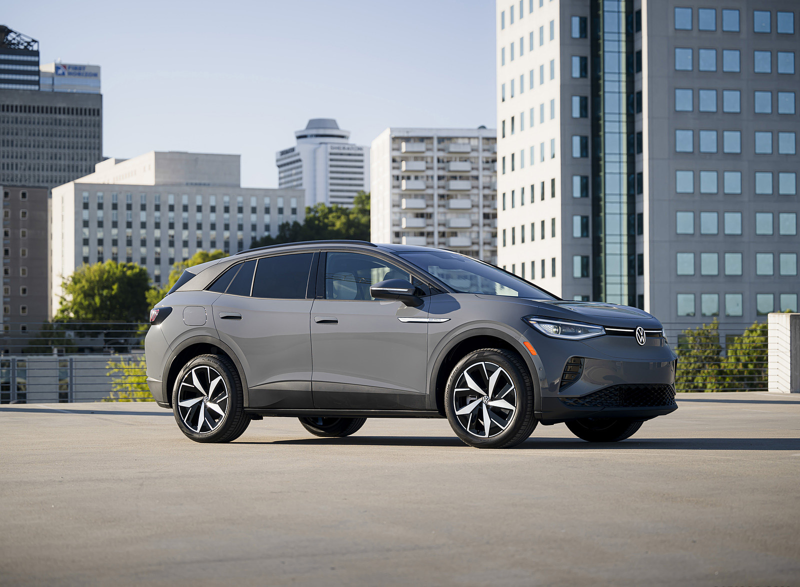 2023 Volkswagen ID.4 AWD Pros S Plus Front Three-Quarter Wallpapers (13)