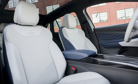 2023 Volkswagen ID.4 AWD Pros S Plus Interior Front Seats Wallpapers 450x275 (30)