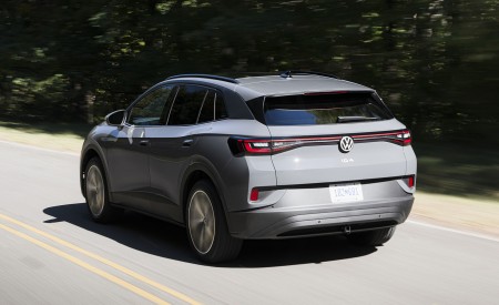 2023 Volkswagen ID.4 AWD Pros S Plus Rear Three-Quarter Wallpapers 450x275 (2)