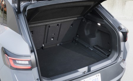 2023 Volkswagen ID.4 AWD Pros S Plus Trunk Wallpapers  450x275 (34)