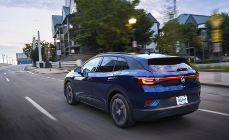 2023 Volkswagen ID.4 Rear Three-Quarter Wallpapers 450x275 (88)