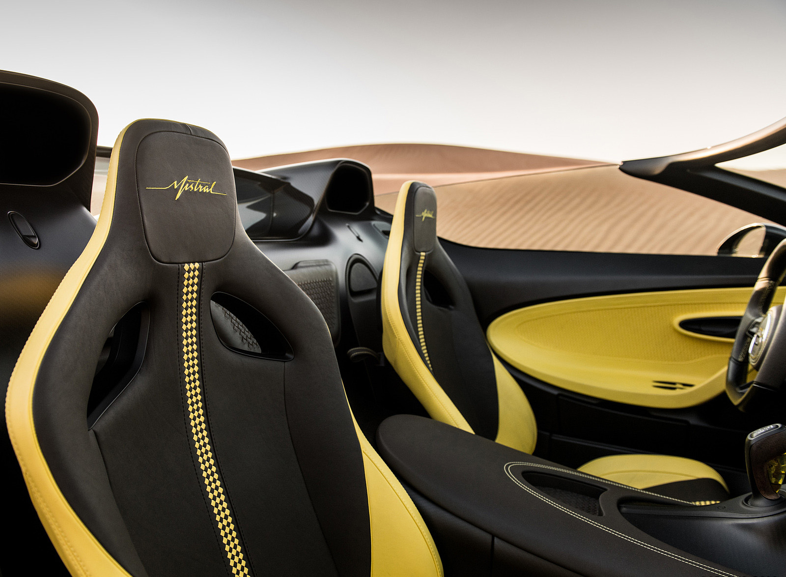 2024 Bugatti W16 Mistral Interior Wallpapers (14)