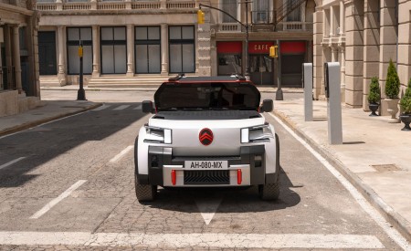 2022 Citroën Oli Concept Front Wallpapers 450x275 (8)