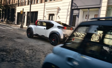 2022 Citroën Oli Concept Rear Three-Quarter Wallpapers 450x275 (24)