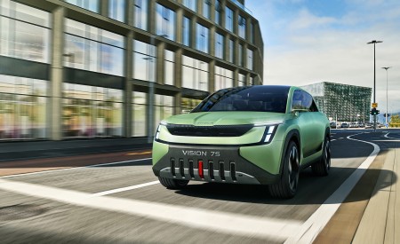 2022 Škoda Vision 7S Front Wallpapers 450x275 (12)