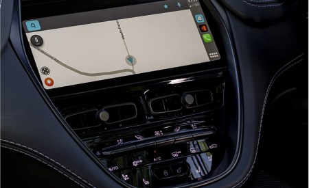 2023 Aston Martin DBX707 (Color: Q 2022 F1 Green) Central Console Wallpapers 450x275 (131)