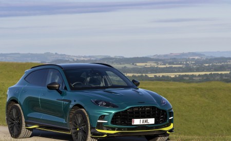 2023 Aston Martin DBX707 (Color: Q 2022 F1 Green) Front Three-Quarter Wallpapers 450x275 (79)