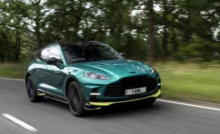 2023 Aston Martin DBX707 (Color: Q 2022 F1 Green) Front Three-Quarter Wallpapers 450x275 (15)