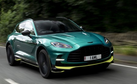 2023 Aston Martin DBX707 (Color: Q 2022 F1 Green) Front Three-Quarter Wallpapers 450x275 (4)