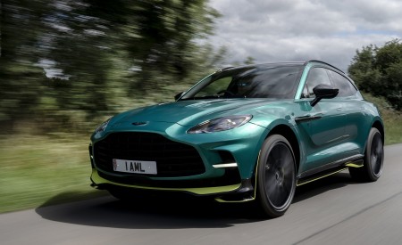 2023 Aston Martin DBX707 (Color: Q 2022 F1 Green) Front Three-Quarter Wallpapers 450x275 (29)
