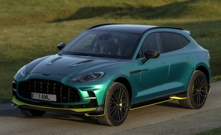2023 Aston Martin DBX707 (Color: Q 2022 F1 Green) Front Three-Quarter Wallpapers 450x275 (72)
