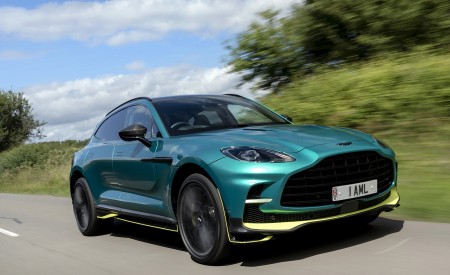 2023 Aston Martin DBX707 (Color: Q 2022 F1 Green) Front Three-Quarter Wallpapers 450x275 (43)