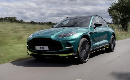 2023 Aston Martin DBX707 (Color: Q 2022 F1 Green) Front Three-Quarter Wallpapers 450x275 (32)