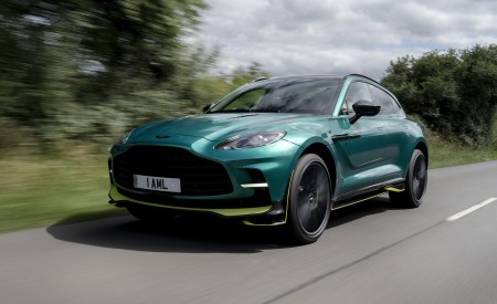 2023 Aston Martin DBX707 (Color: Q 2022 F1 Green) Front Three-Quarter Wallpapers 450x275 (33)