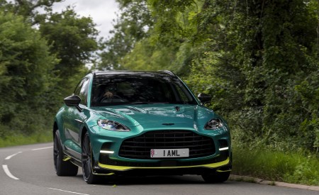 2023 Aston Martin DBX707 (Color: Q 2022 F1 Green) Front Wallpapers 450x275 (35)