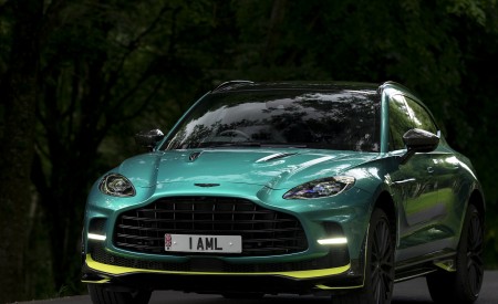 2023 Aston Martin DBX707 (Color: Q 2022 F1 Green) Front Wallpapers 450x275 (64)