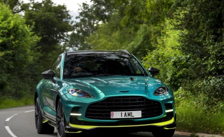 2023 Aston Martin DBX707 (Color: Q 2022 F1 Green) Front Wallpapers 450x275 (36)