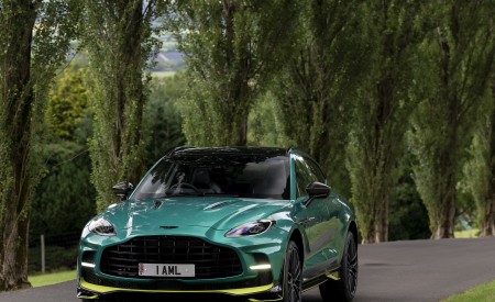 2023 Aston Martin DBX707 (Color: Q 2022 F1 Green) Front Wallpapers 450x275 (54)
