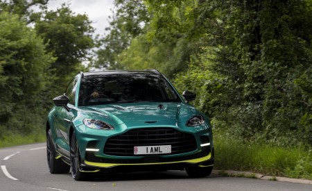 2023 Aston Martin DBX707 (Color: Q 2022 F1 Green) Front Wallpapers 450x275 (37)