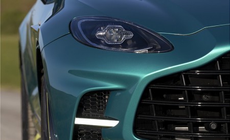 2023 Aston Martin DBX707 (Color: Q 2022 F1 Green) Headlight Wallpapers 450x275 (101)