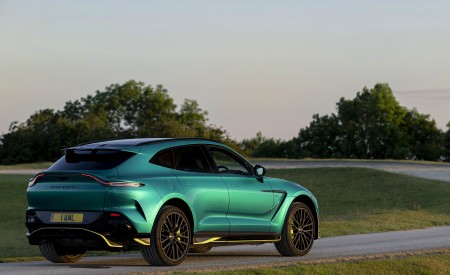 2023 Aston Martin DBX707 (Color: Q 2022 F1 Green) Rear Three-Quarter Wallpapers 450x275 (95)