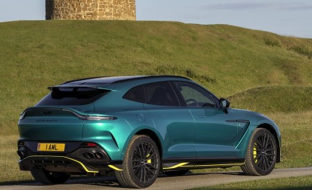 2023 Aston Martin DBX707 (Color: Q 2022 F1 Green) Rear Three-Quarter Wallpapers 450x275 (97)