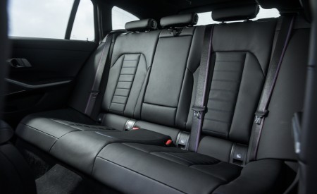 2023 BMW 330e xDrive Touring UK version Interior Rear Seats Wallpapers 450x275 (29)
