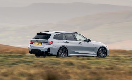 2023 BMW 330e xDrive Touring UK version Rear Three-Quarter Wallpapers 450x275 (14)