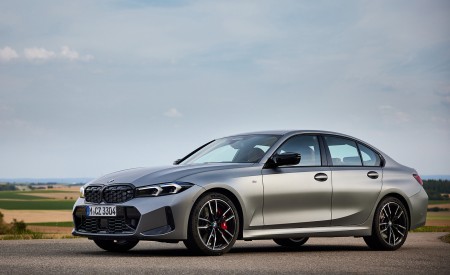 2023 BMW M340i xDrive Front Three-Quarter Wallpapers 450x275 (35)