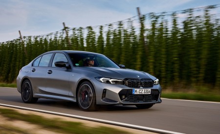 2023 BMW M340i xDrive Front Three-Quarter Wallpapers 450x275 (19)