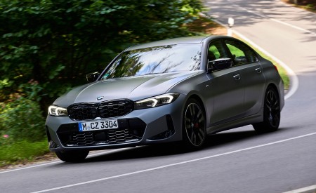 2023 BMW M340i xDrive Front Three-Quarter Wallpapers 450x275 (26)