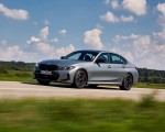 2023 BMW M340i xDrive Front Three-Quarter Wallpapers 150x120 (9)