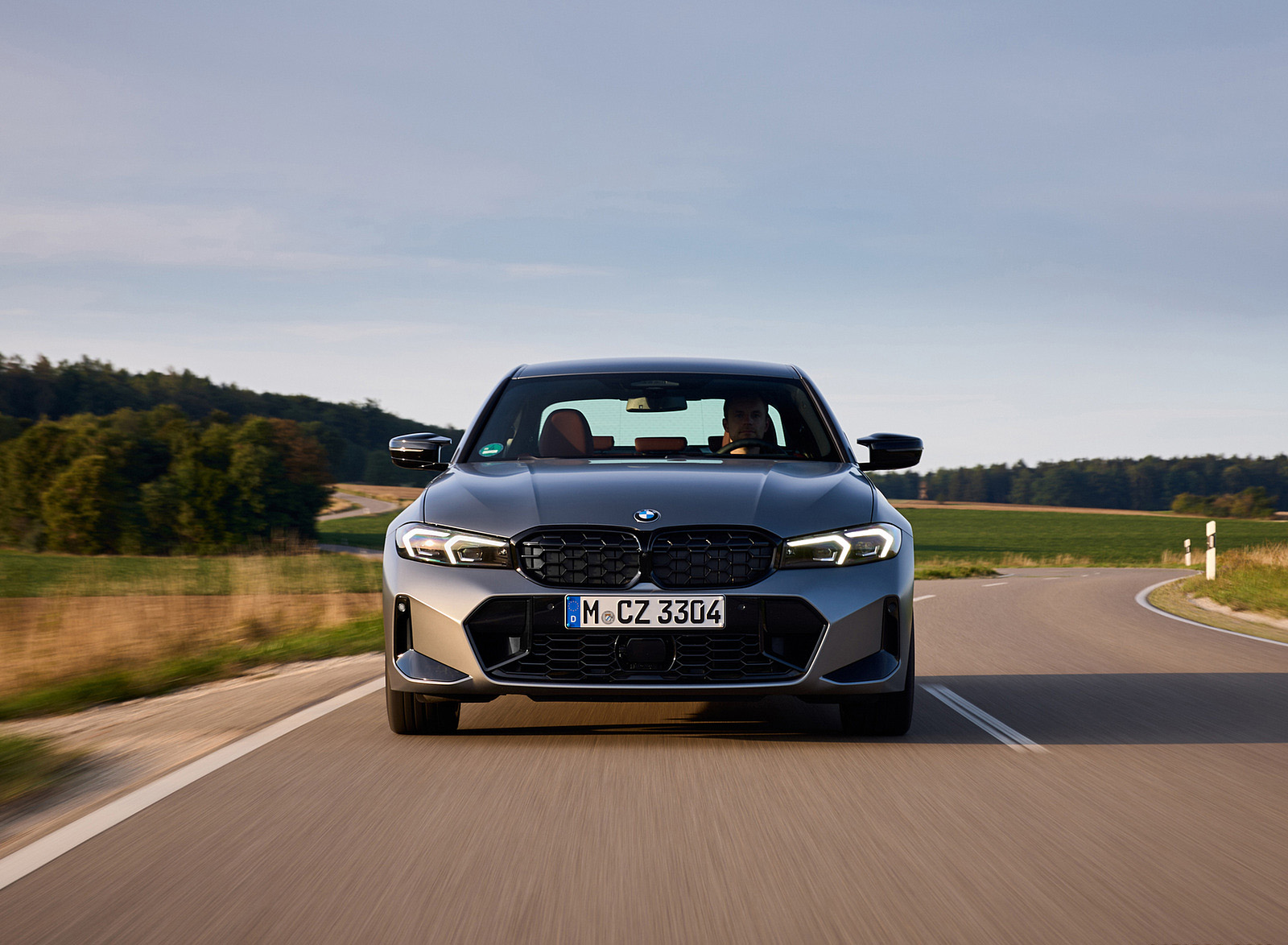 2023 BMW M340i xDrive Front Wallpapers (5)