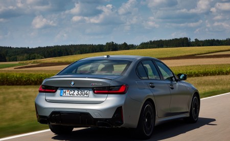 2023 BMW M340i xDrive Rear Three-Quarter Wallpapers 450x275 (10)