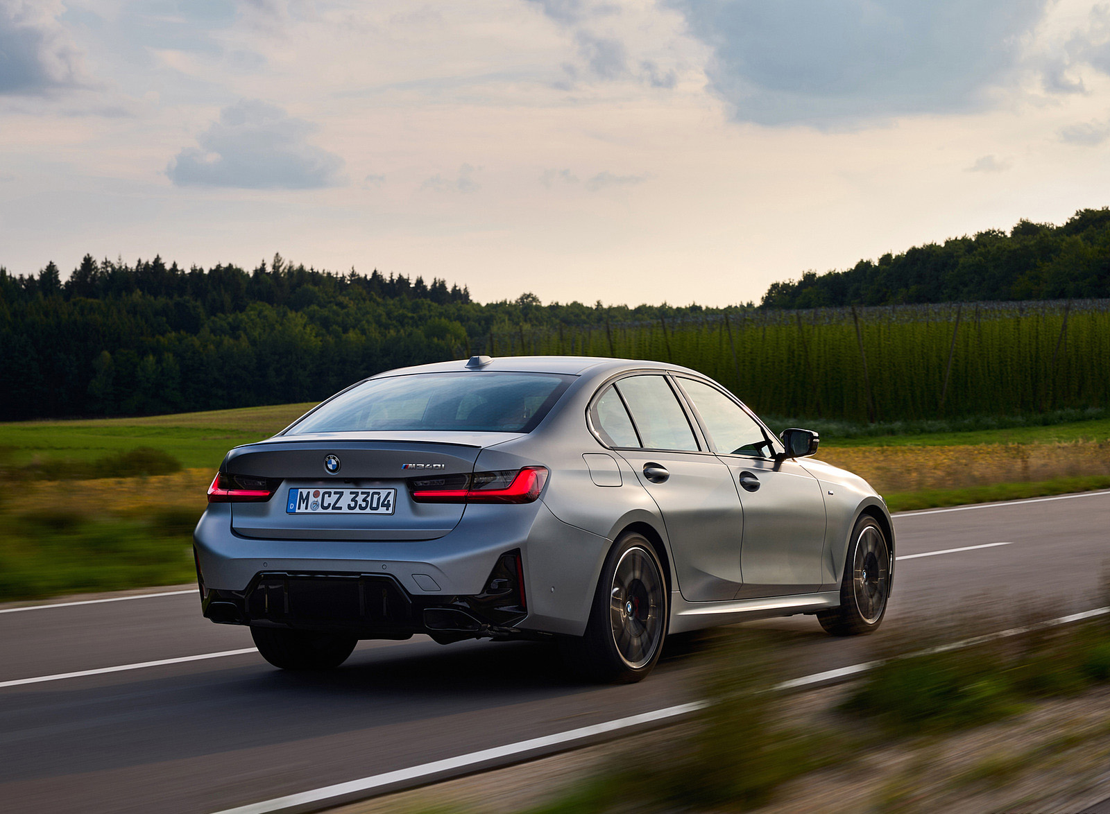 2023 BMW M340i xDrive Rear Three-Quarter Wallpapers (6)