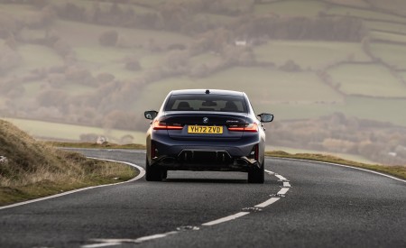 2023 BMW M340i xDrive Sedan UK version Rear Wallpapers 450x275 (8)
