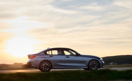 2023 BMW M340i xDrive Side Wallpapers 450x275 (8)