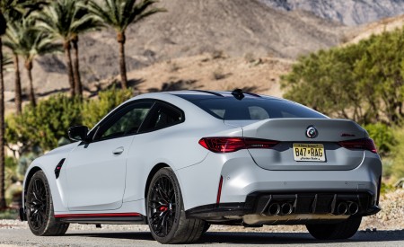 2023 BMW M4 CSL US version Rear Three-Quarter Wallpapers 450x275 (6)