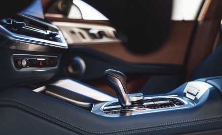 2023 BMW XM Central Console Wallpapers 450x275 (118)