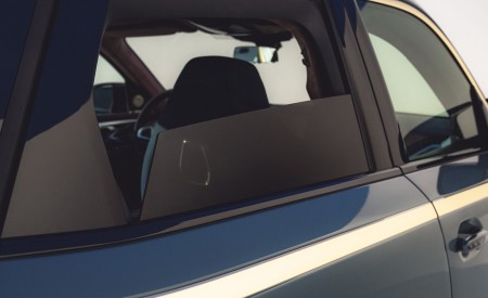 2023 BMW XM Detail Wallpapers  450x275 (101)