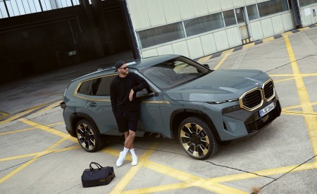 2023 BMW XM Front Three-Quarter Wallpapers 450x275 (49)