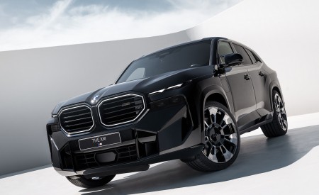 2023 BMW XM Front Wallpapers  450x275 (126)